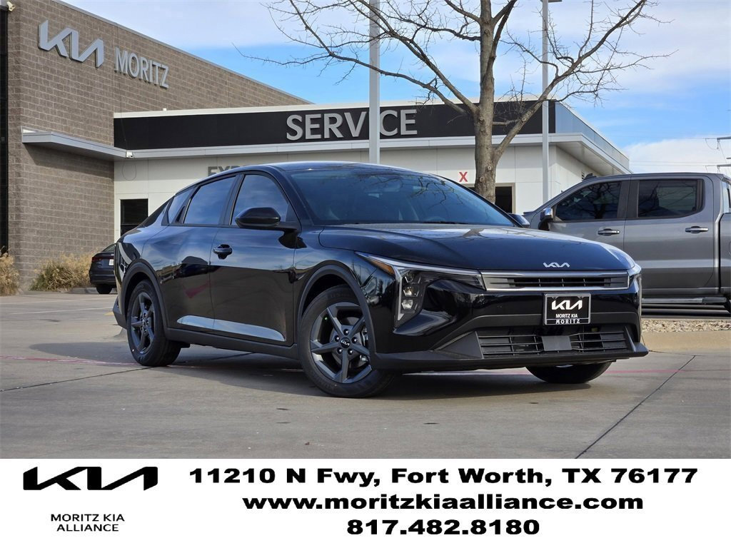 New 2026 Kia K4 LXS