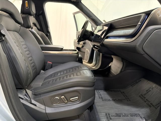 Used 2023 Rivian R1T Adventure Dual AWD/4WD image 24