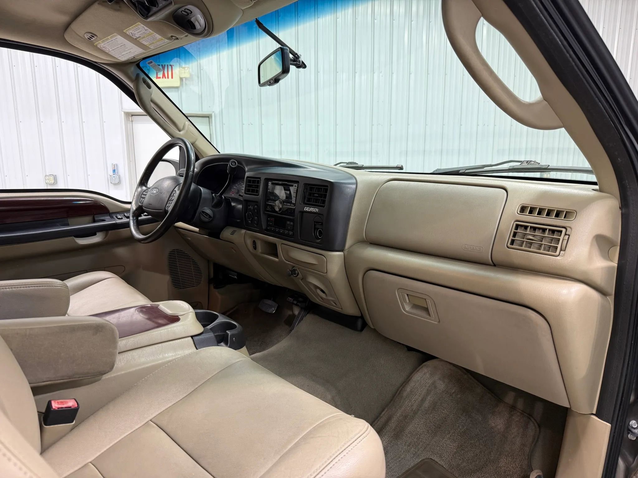 Used 2005 Ford Excursion Limited AWD/4WD image 14