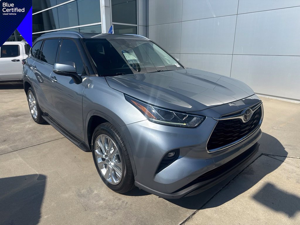 Used 2023 Toyota Highlander Limited