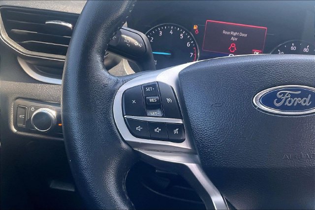 Used 2022 Ford Explorer XLT RWD image 18