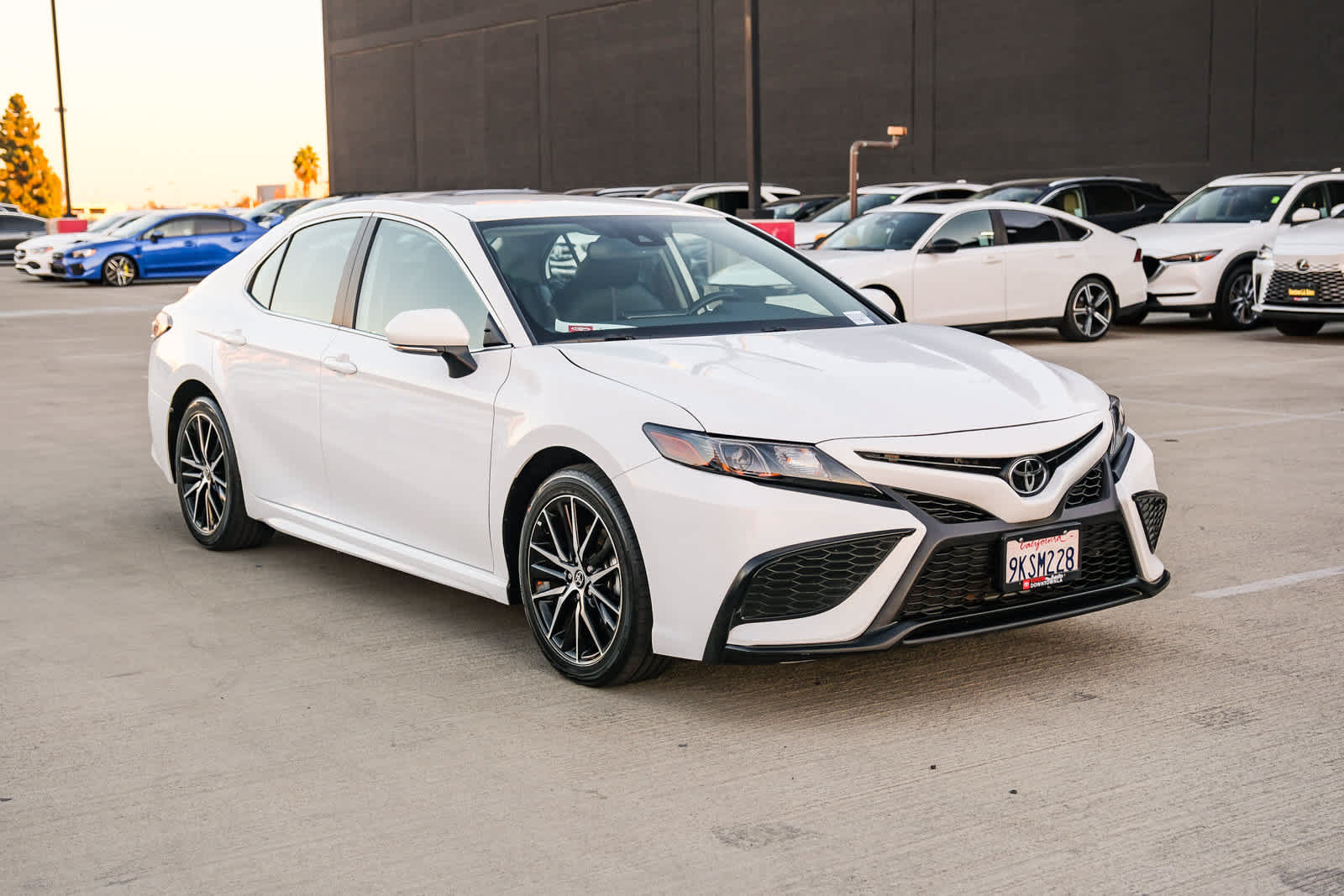 Certified 2024 Toyota Camry SE w/ Convenience Package FWD image 3