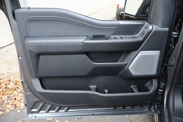 New 2025 Ford F150 Lariat w/ Equipment Group 502A High image 27