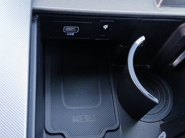 Used 2022 Hyundai Palisade Calligraphy image 18