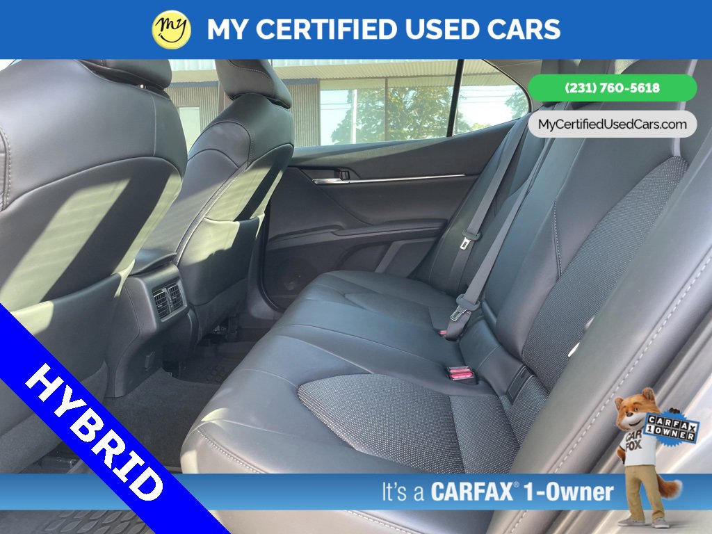 Used 2023 Toyota Camry XLE image 11