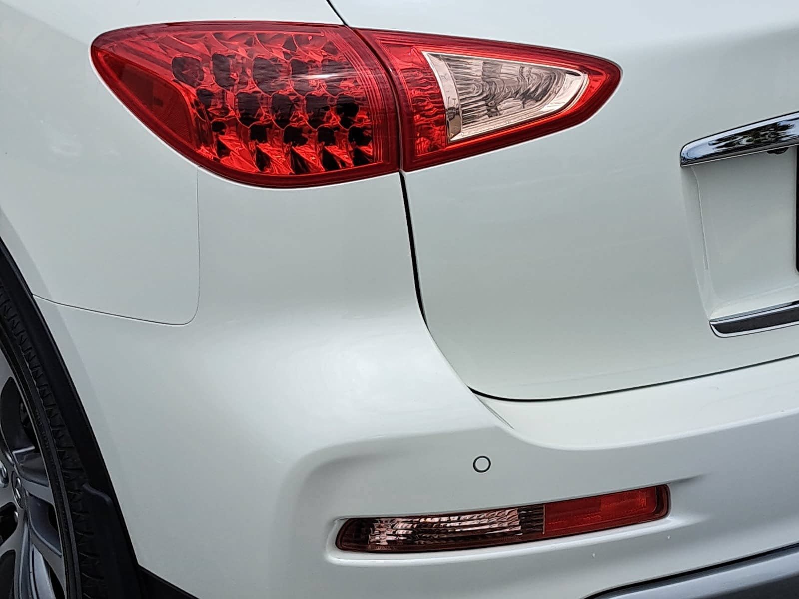 Used 2016 INFINITI QX50 2WD w/ Deluxe Touring Package image 36