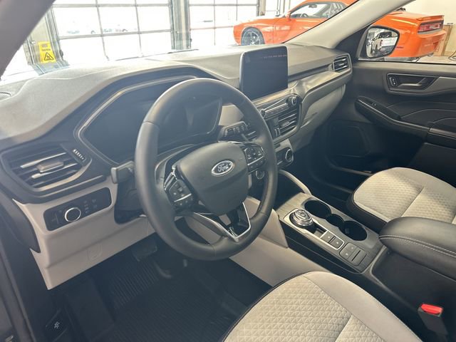 Used 2023 Ford Escape Active AWD/4WD image 23