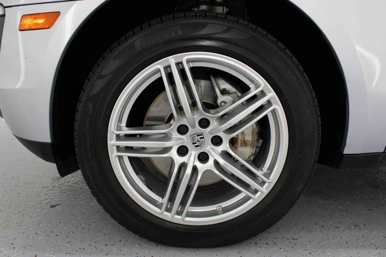 Used 2017 Porsche Macan S image 79