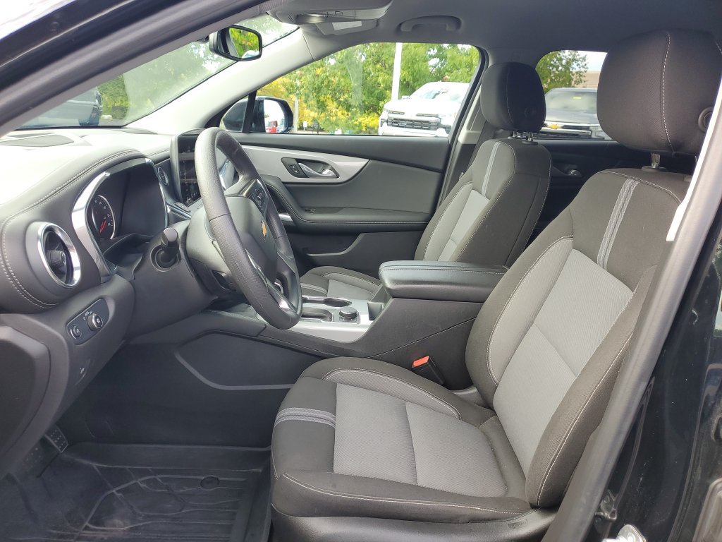 Used 2024 Chevrolet Blazer LT w/ Convenience Package FWD image 5