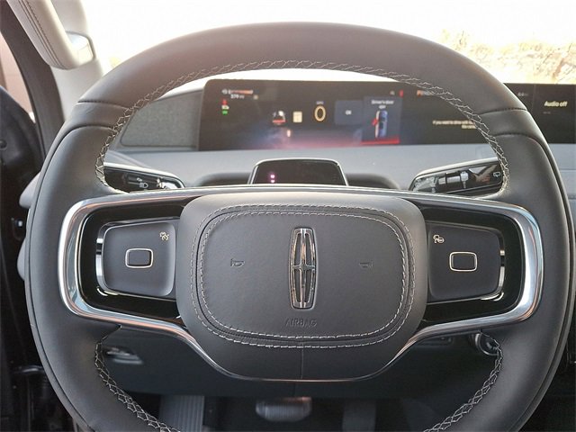 New 2025 Lincoln Navigator Reserve image 21