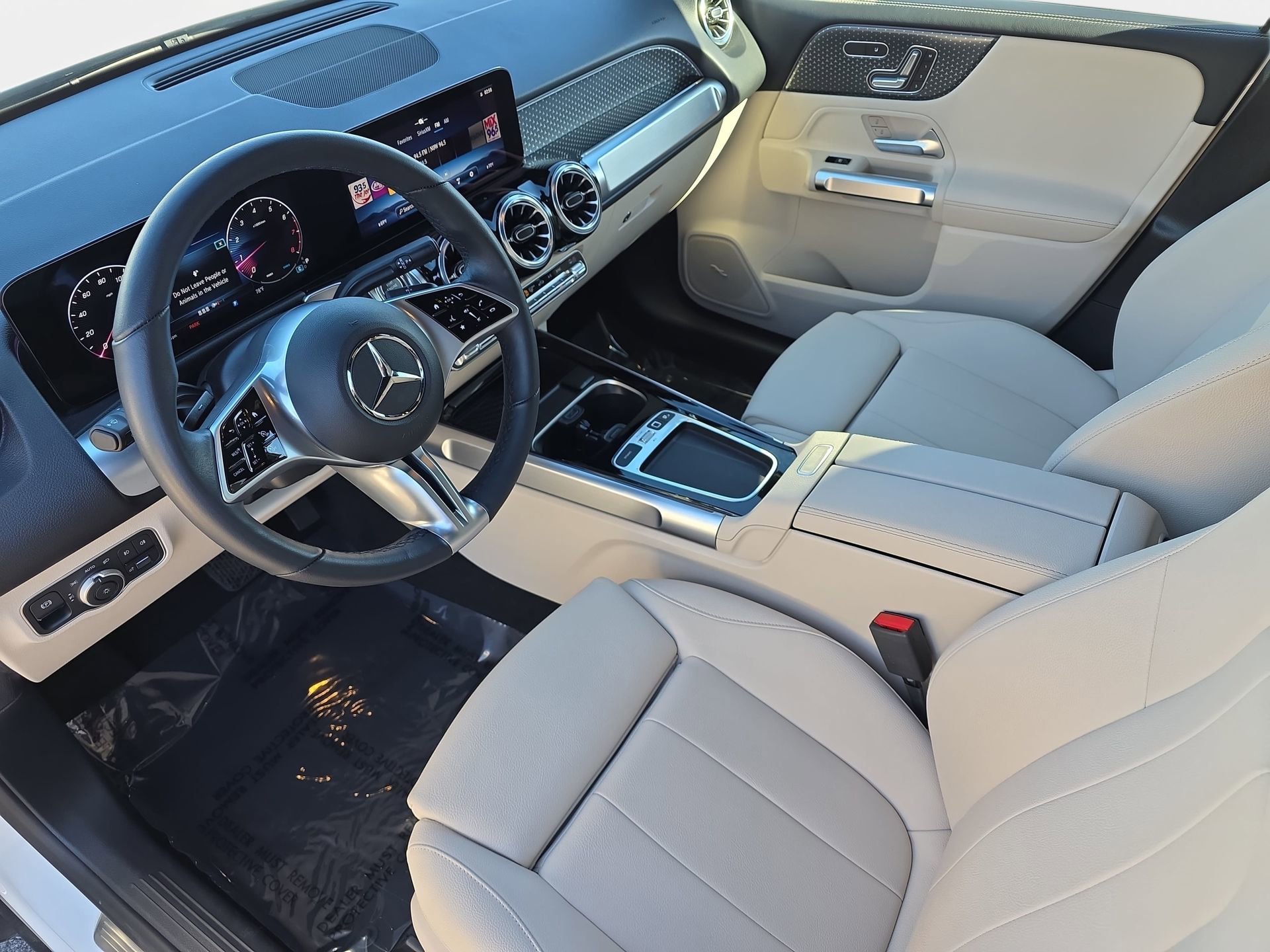 Certified 2025 Mercedes-Benz GLB 250 image 16