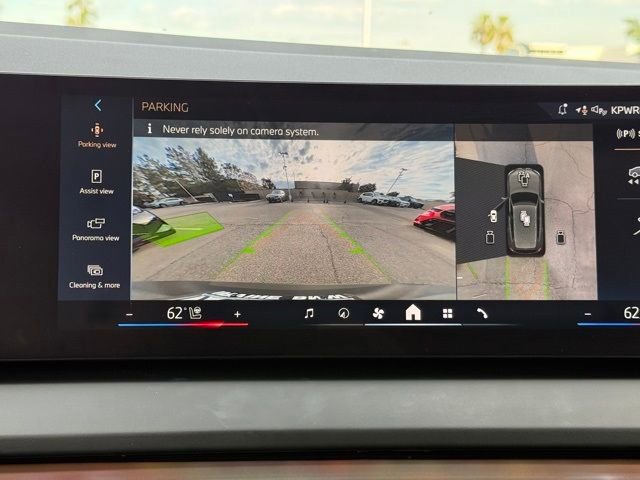 Used 2025 BMW X3 xDrive30i w/ Premium Package image 29