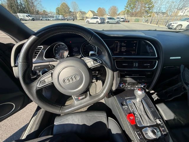 Used 2015 Audi RS 5 Coupe w/ Black Optic Plus Package image 20