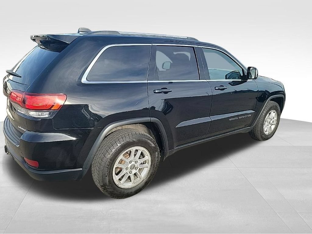 Used 2020 Jeep Grand Cherokee Laredo AWD/4WD image 12