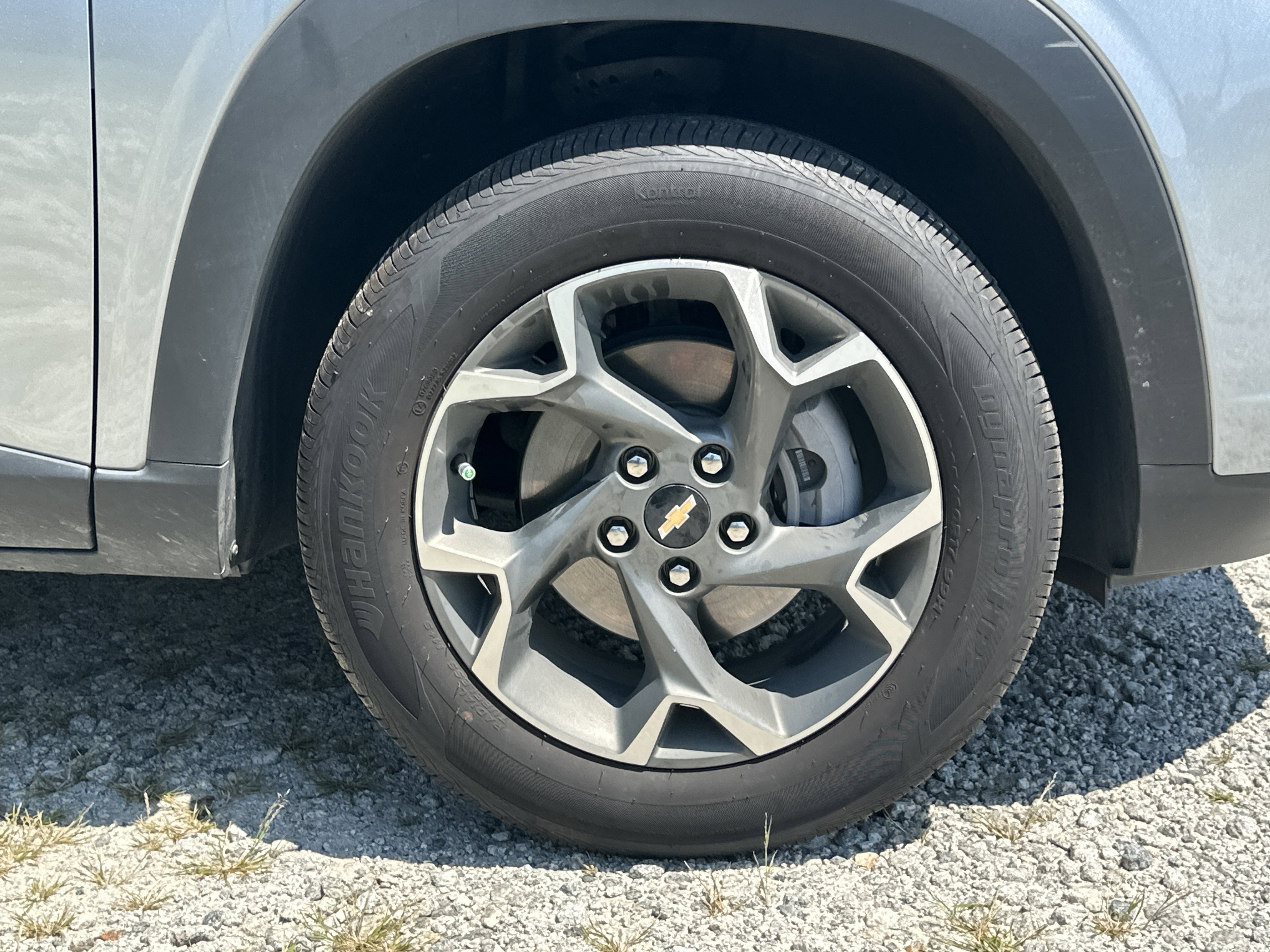 Used 2024 Chevrolet Trax LT image 12