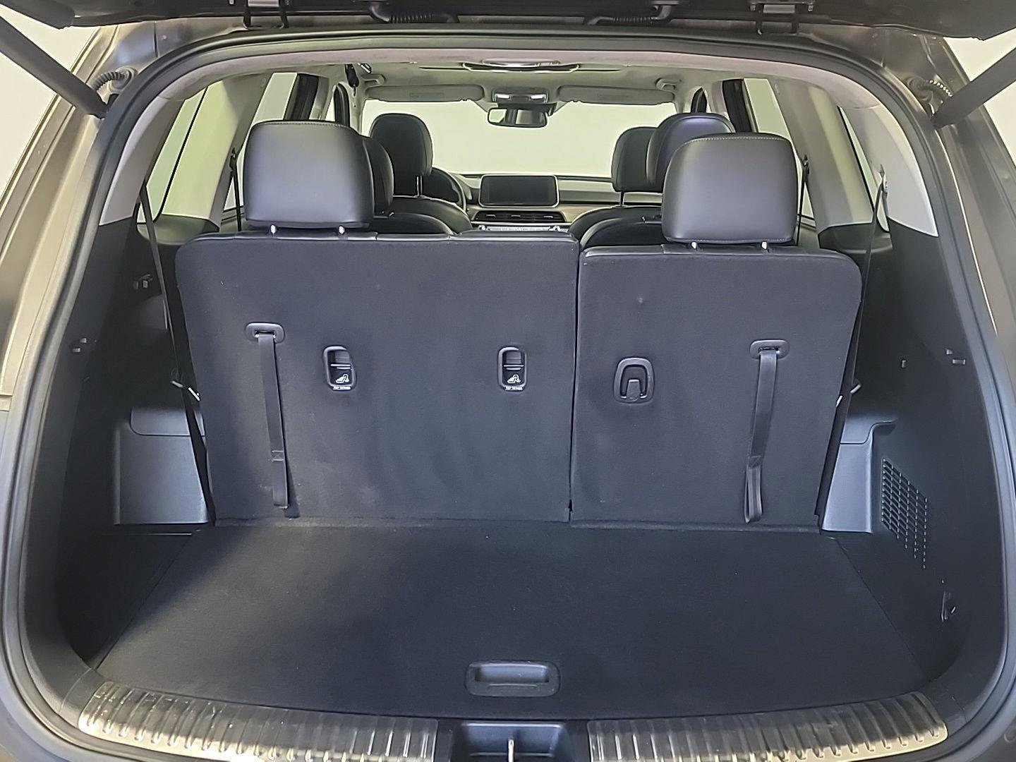 Used 2020 Kia Telluride SX w/ SX Prestige Package AWD/4WD image 9