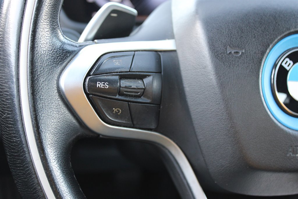 Used 2015 BMW i8 image 25