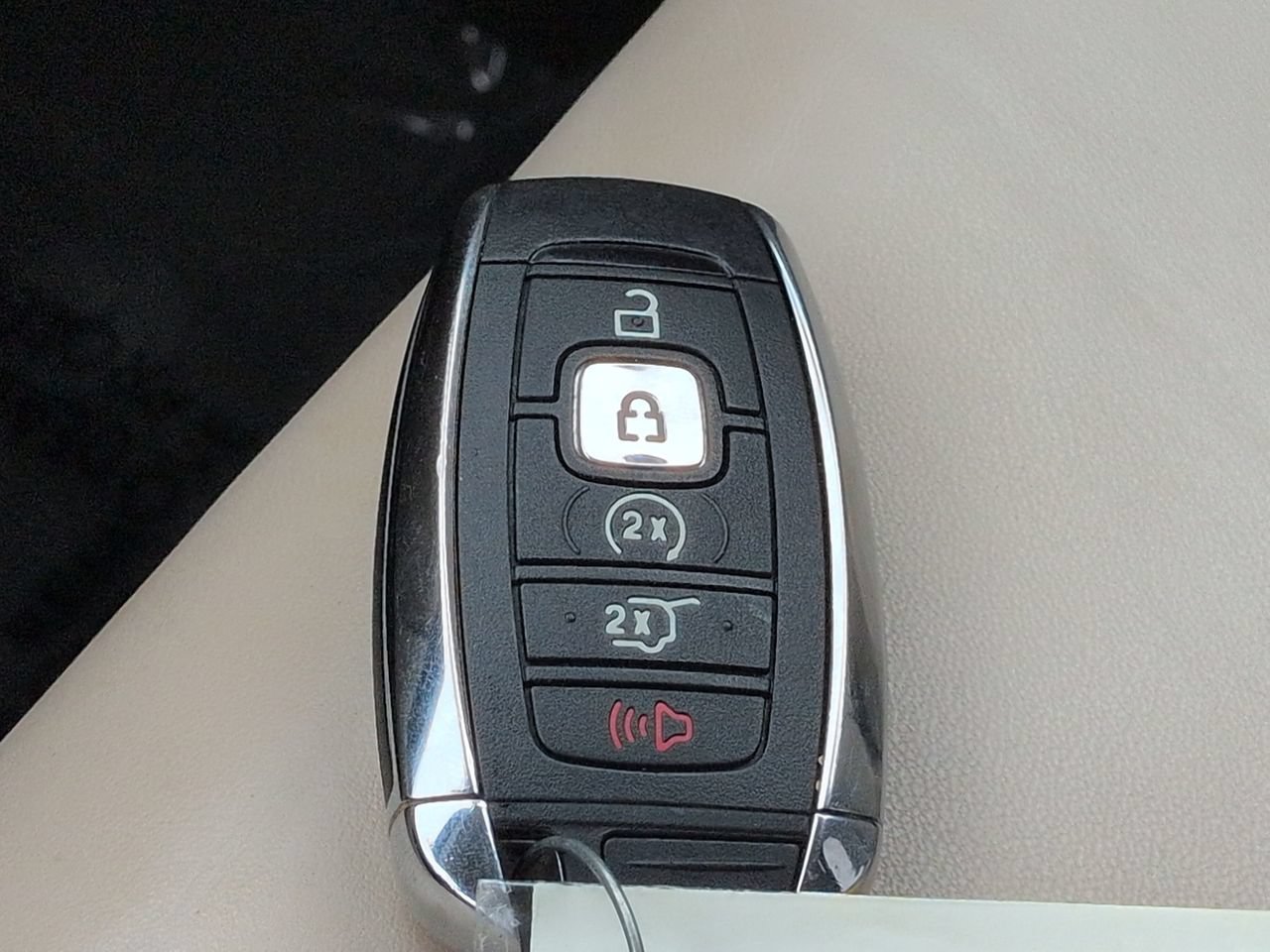 Certified 2019 Lincoln MKC Select w/ Select Plus Package FWD image 27
