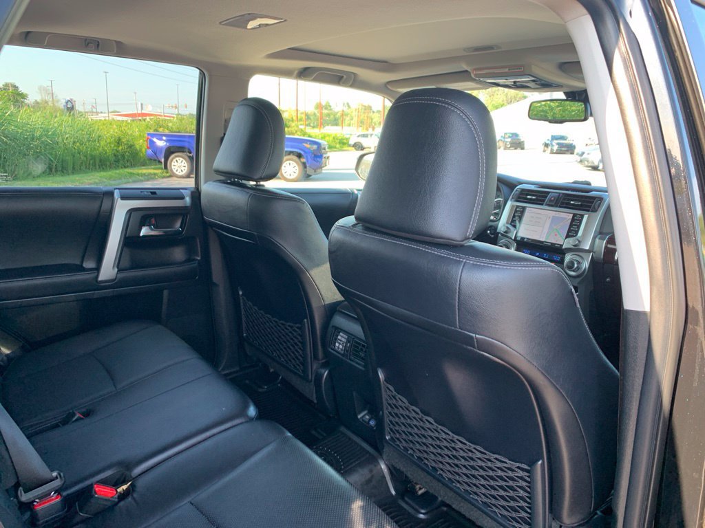 Used 2024 Toyota 4Runner Limited AWD/4WD image 21