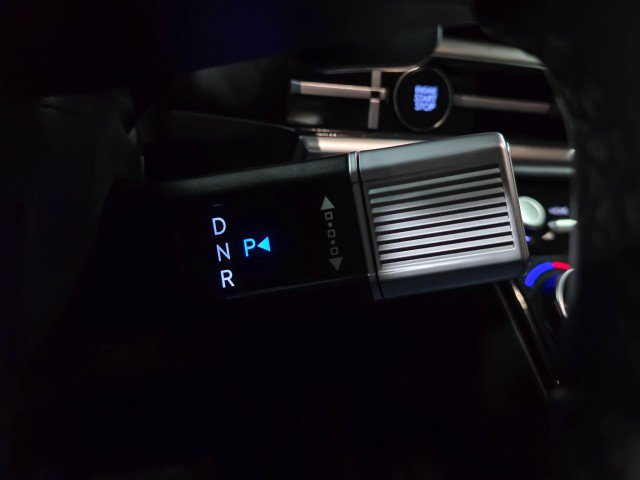 Used 2025 Hyundai Santa Fe SEL image 24