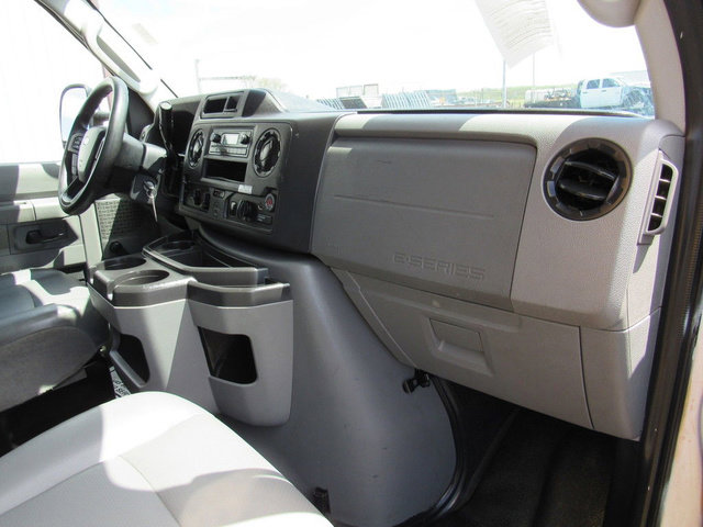 Used 2021 Ford E-350 and Econoline 350 Super Duty RWD image 15