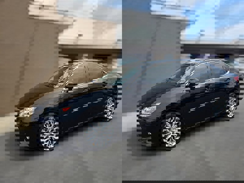 Used 2013 Lexus ES 350 w/ Luxury Pkg image 2