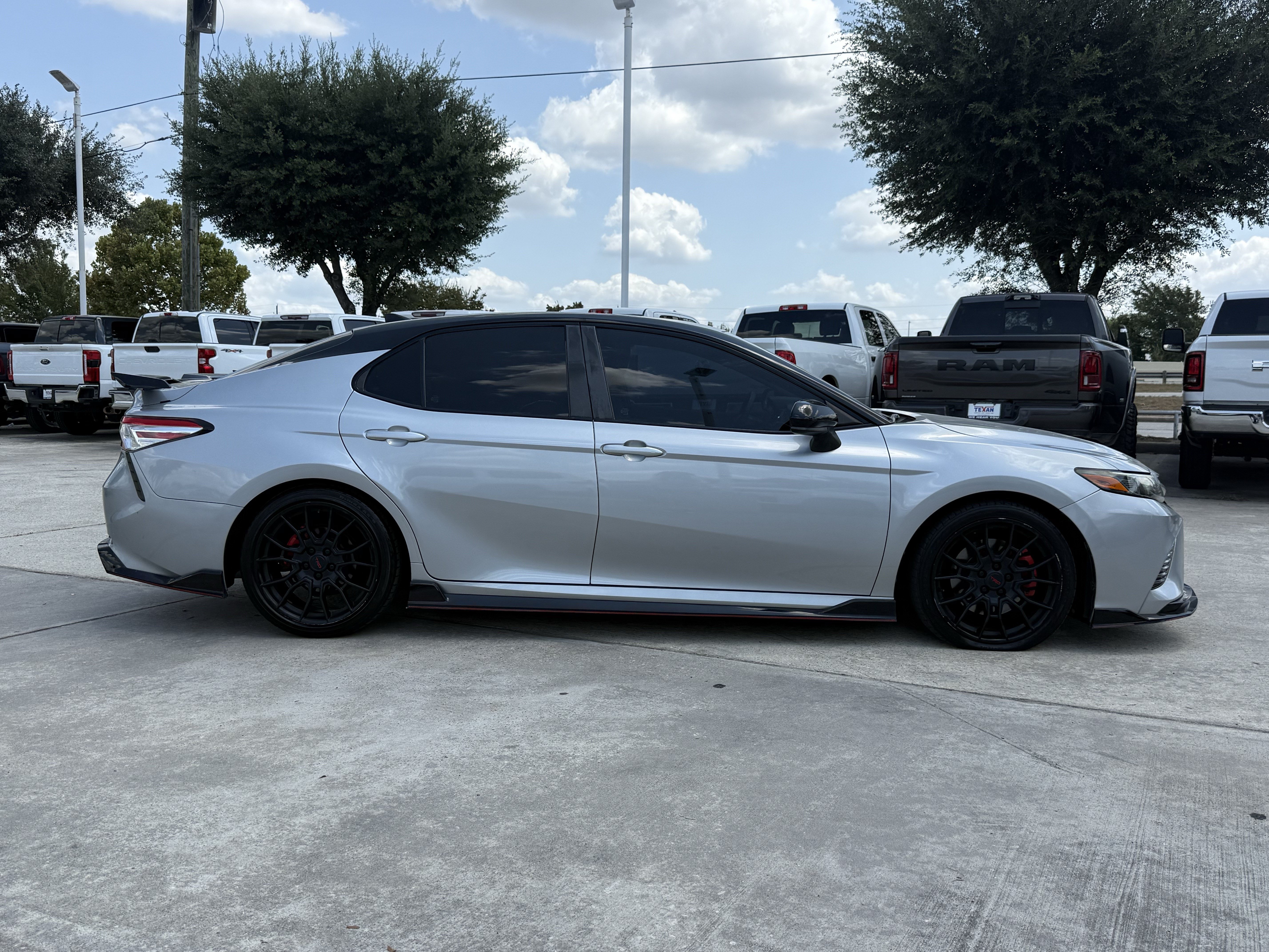 Used 2020 Toyota Camry TRD FWD video 3