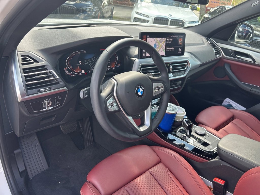 Certified 2023 BMW X4 xDrive30i w/ Premium Package image 17