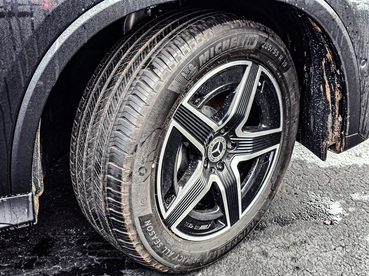 New 2026 Mercedes-Benz GLC 300 4MATIC image 9