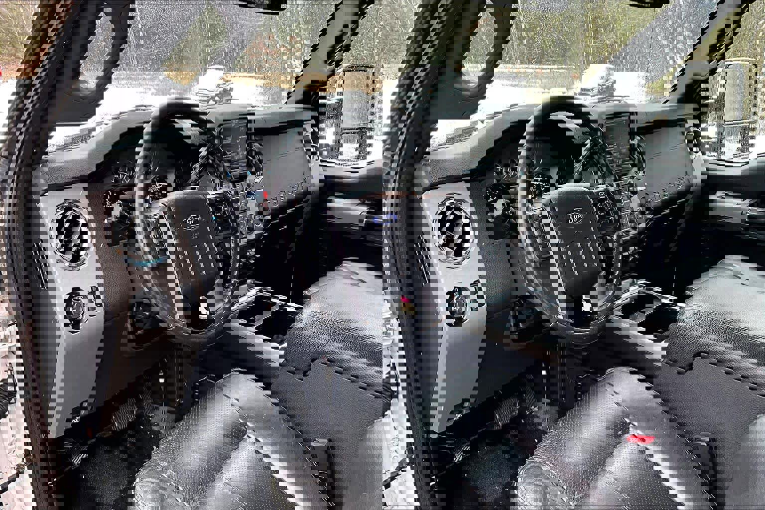 Used 2016 Ford F250 Lariat w/ Lariat Ultimate Package image 16