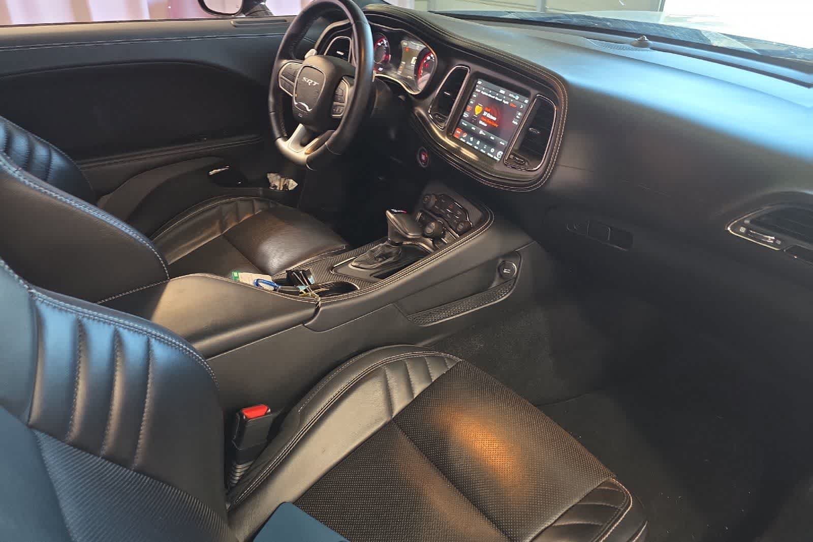 Used 2021 Dodge Challenger SRT Hellcat RWD image 17