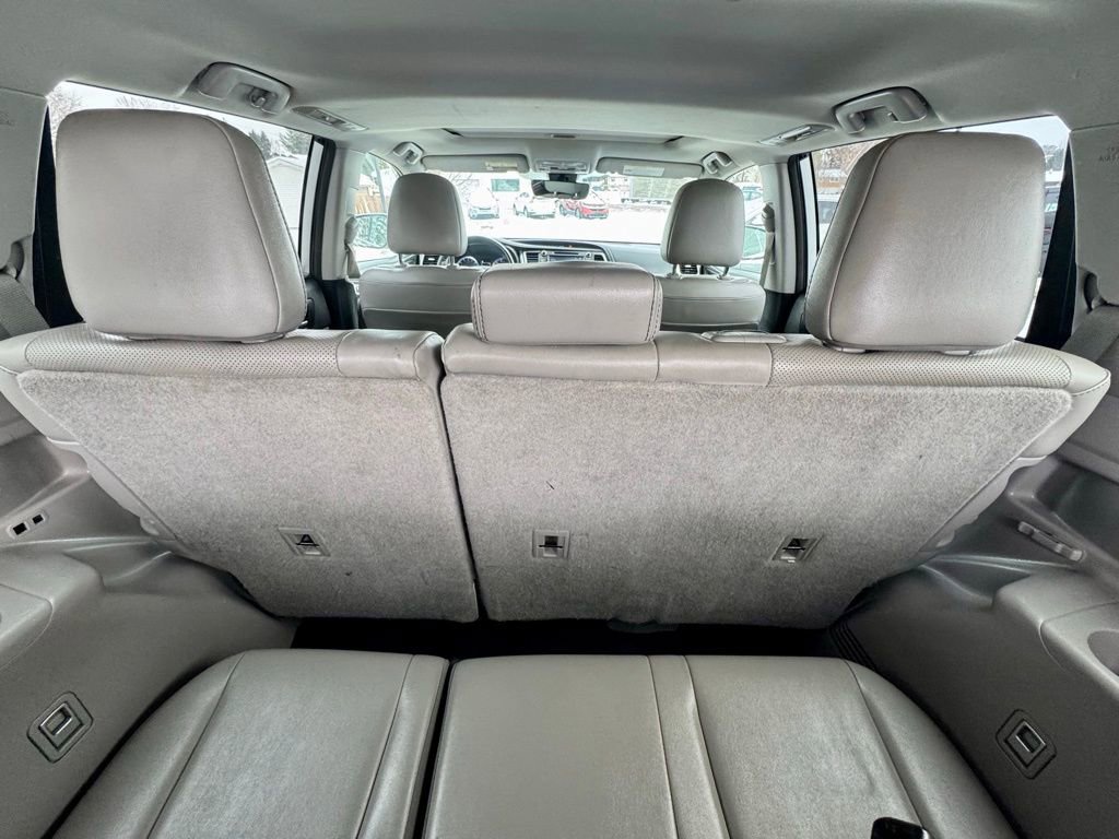 Used 2018 Toyota Highlander Limited image 14