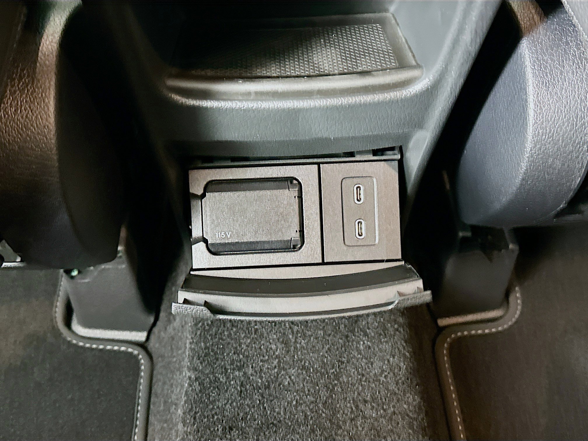 Used 2026 Mercedes-Benz GLB 250 4MATIC image 61