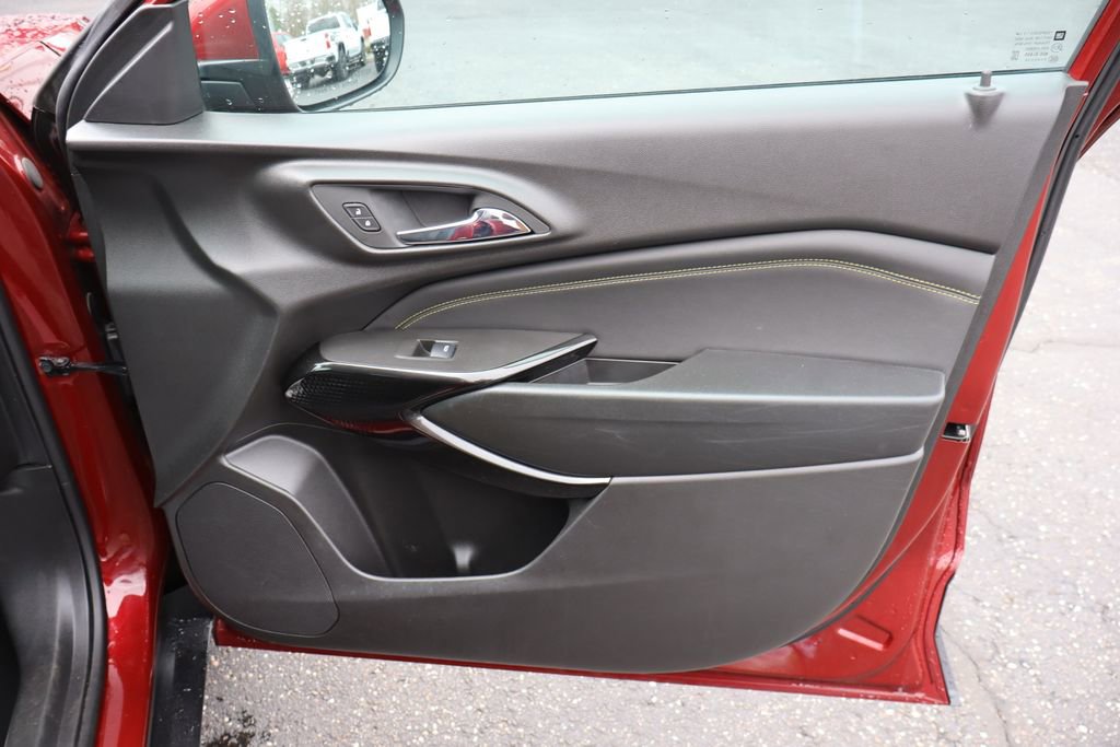 Used 2024 Chevrolet Trax LT image 24