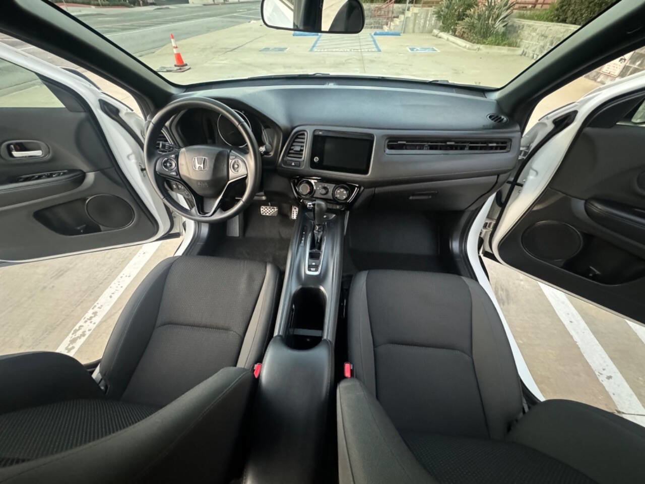 Used 2022 Honda HR-V Sport image 12