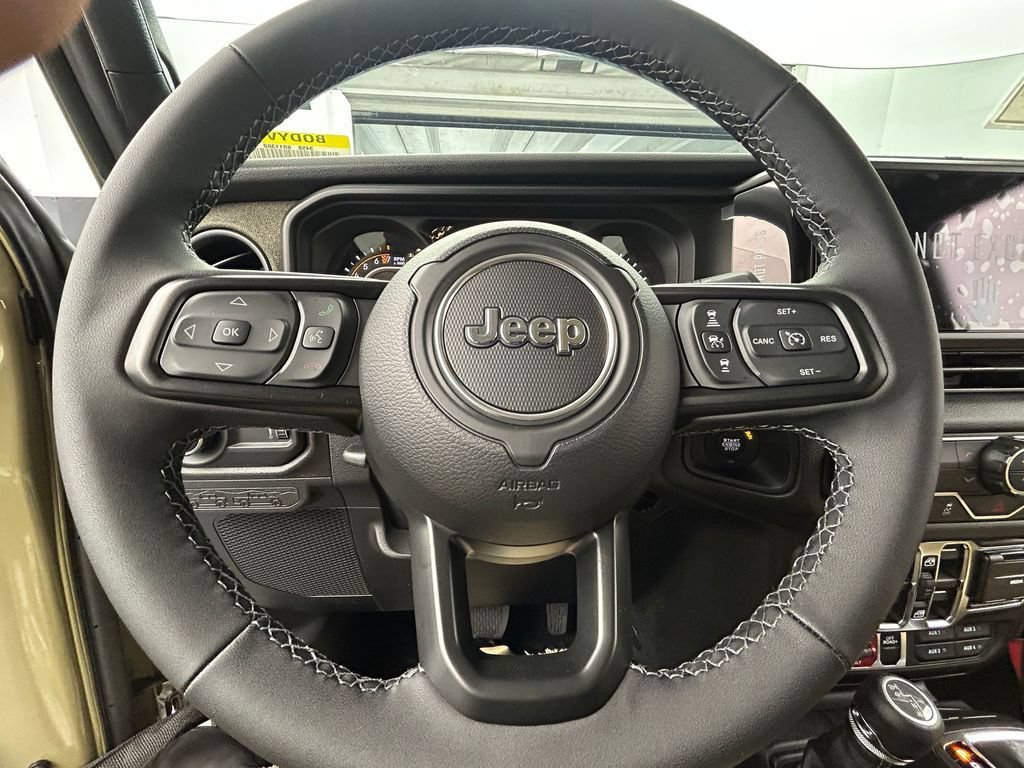 New 2026 Jeep Gladiator Willys AWD/4WD image 18