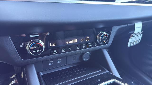 New 2026 Mitsubishi Outlander LE image 19