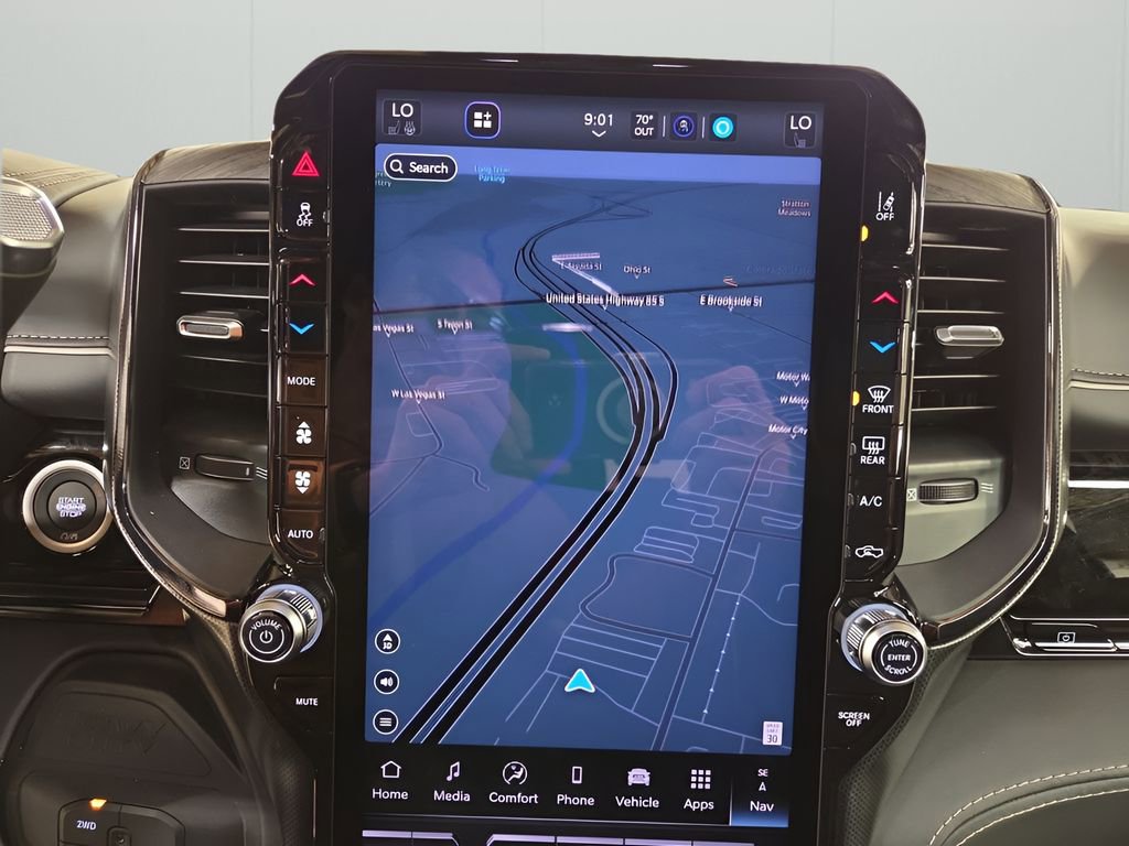 New 2026 RAM 2500 Limited AWD/4WD image 18