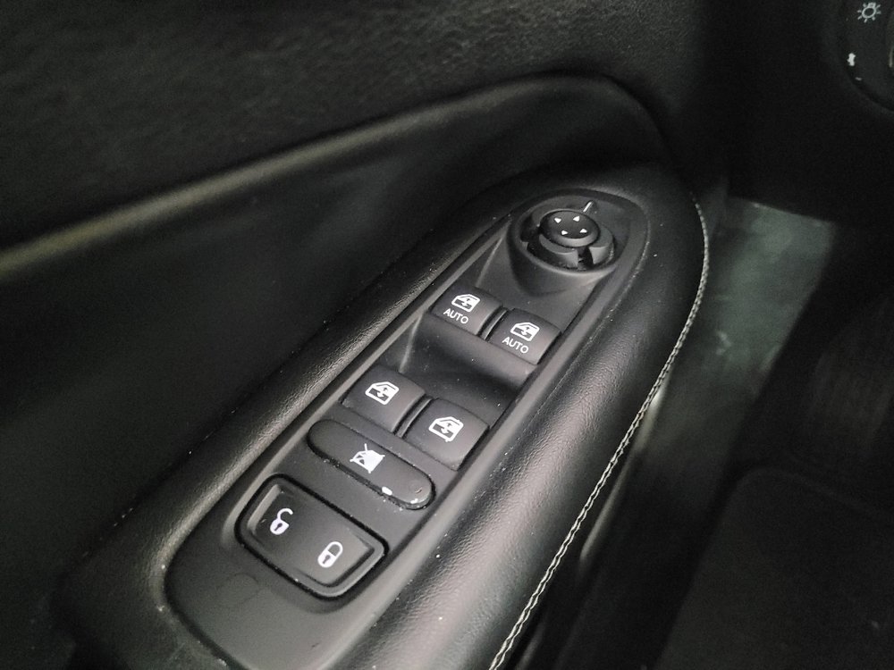 Used 2021 Jeep Compass Latitude AWD/4WD image 27
