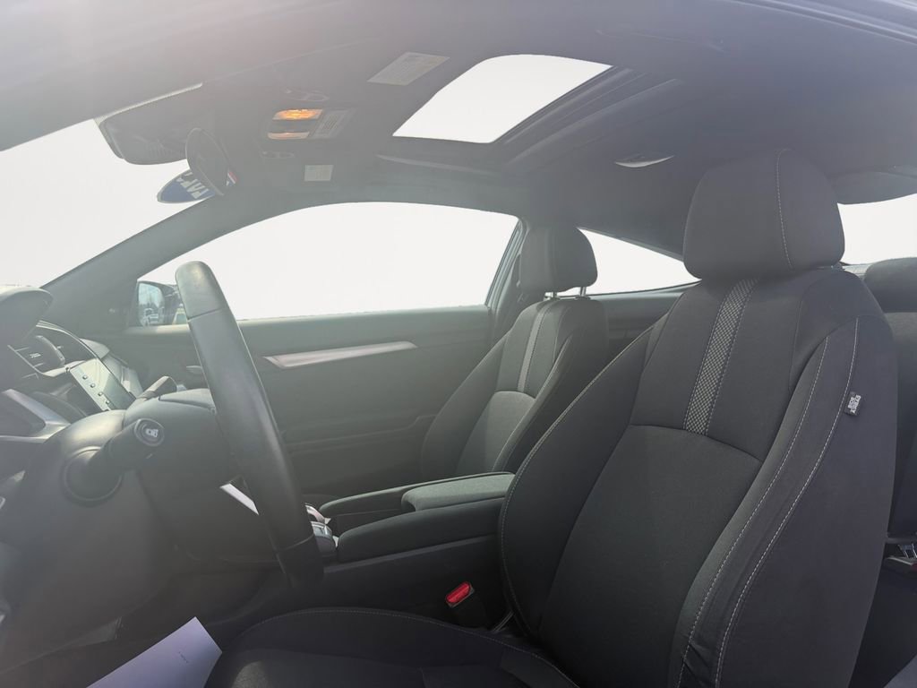 Used 2020 Honda Civic EX image 9
