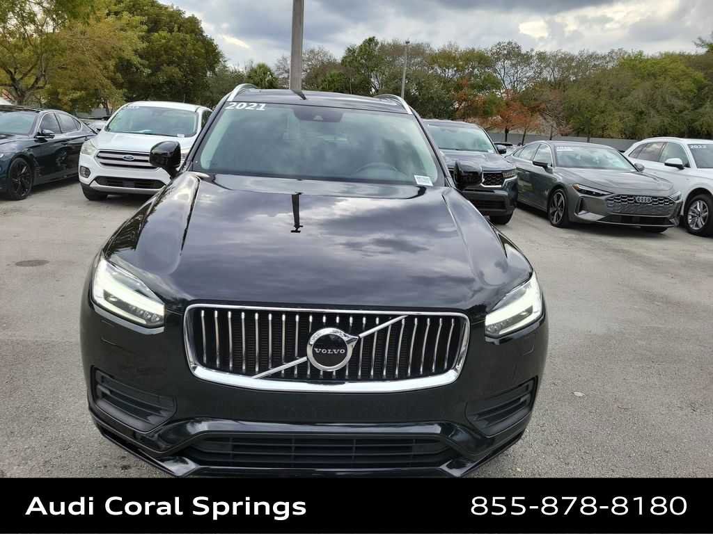 Used 2021 Volvo XC90 T5 Momentum w/ Protection Package Premier image 14