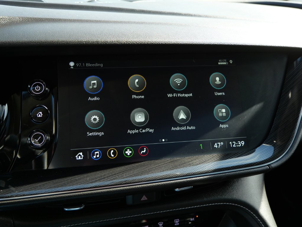 Used 2023 Buick Envision Essence w/ Sport Touring Package AWD/4WD image 27