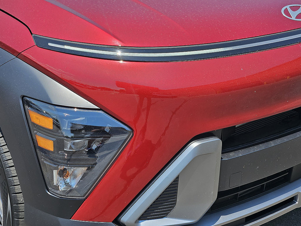 New 2026 Hyundai Kona SEL Premium FWD image 8
