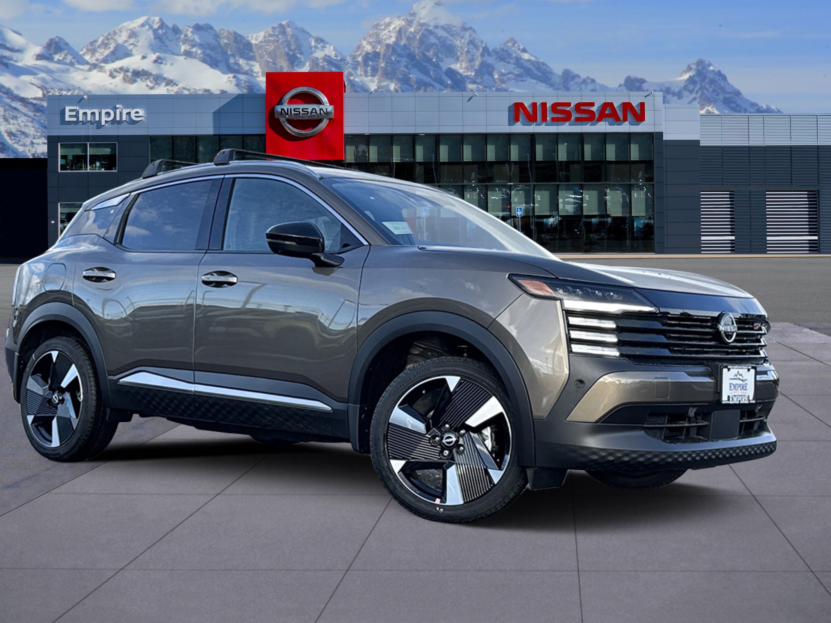 New 2026 Nissan Kicks SR w/ Cold Weather Package AWD/4WD 360° Tour