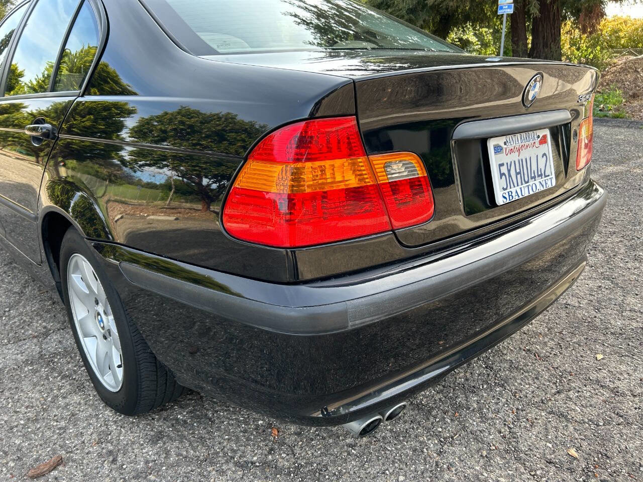 Used 2004 BMW 325i Sedan RWD image 23