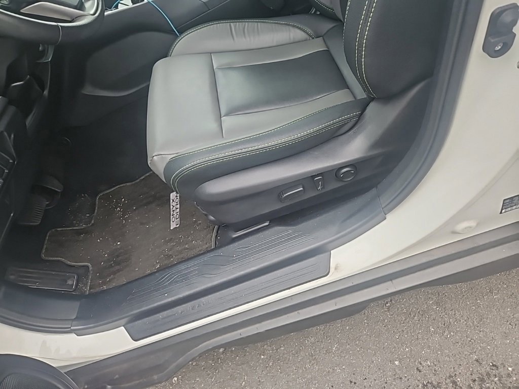 Certified 2023 Subaru Outback Onyx Edition image 6