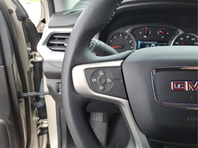 Used 2017 GMC Acadia SLT AWD/4WD image 22