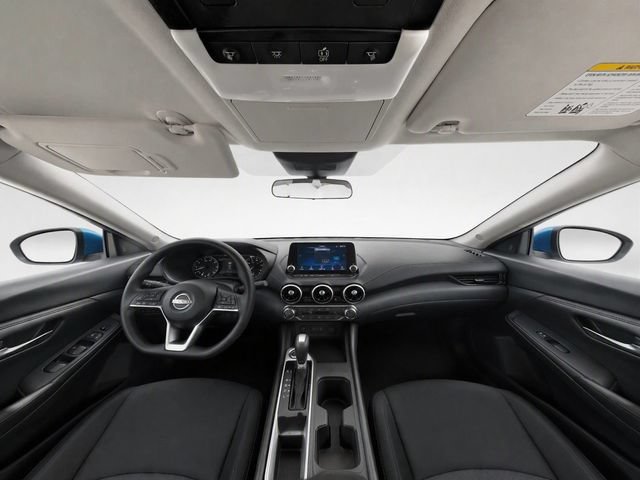 Used 2025 Nissan Sentra SV FWD image 20