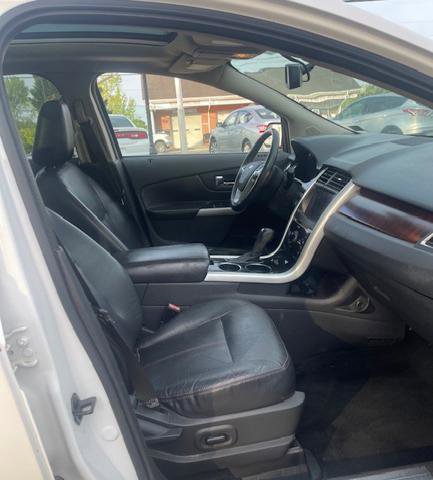 Used 2011 Ford Edge Limited w/ 301A Rapid Spec Order Code AWD/4WD image 6