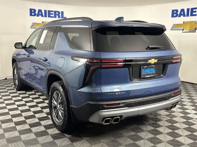 Used 2024 Chevrolet Traverse LT w/ LPO, Floor Liner Package FWD image 3